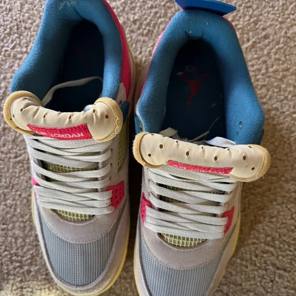 Jordan 4
